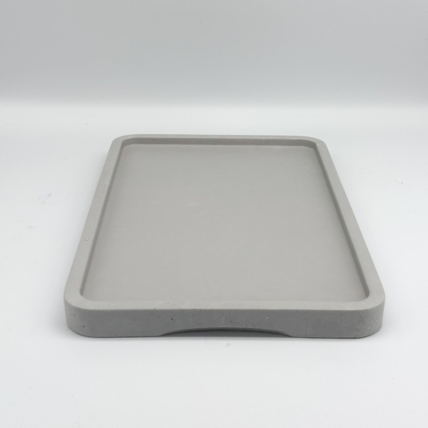 Rectangular Concrete Tray – Minimalist & Versatile